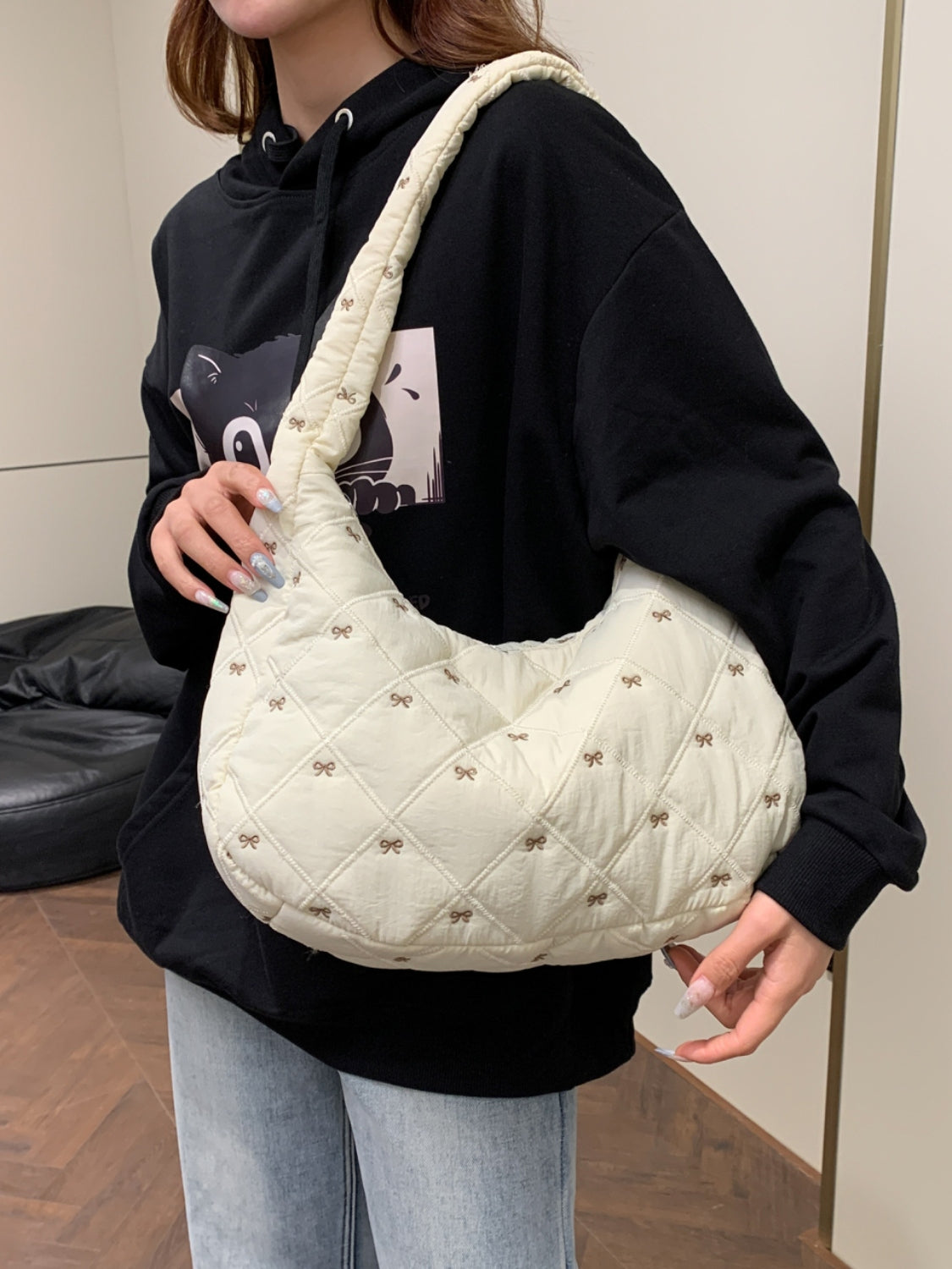 Chic Bow Polyester Shoulder Bag for Stylish Essentials