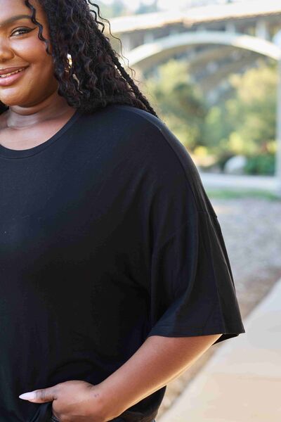 Casual Vibrant Pink Round Neck Drop Shoulder T-Shirt