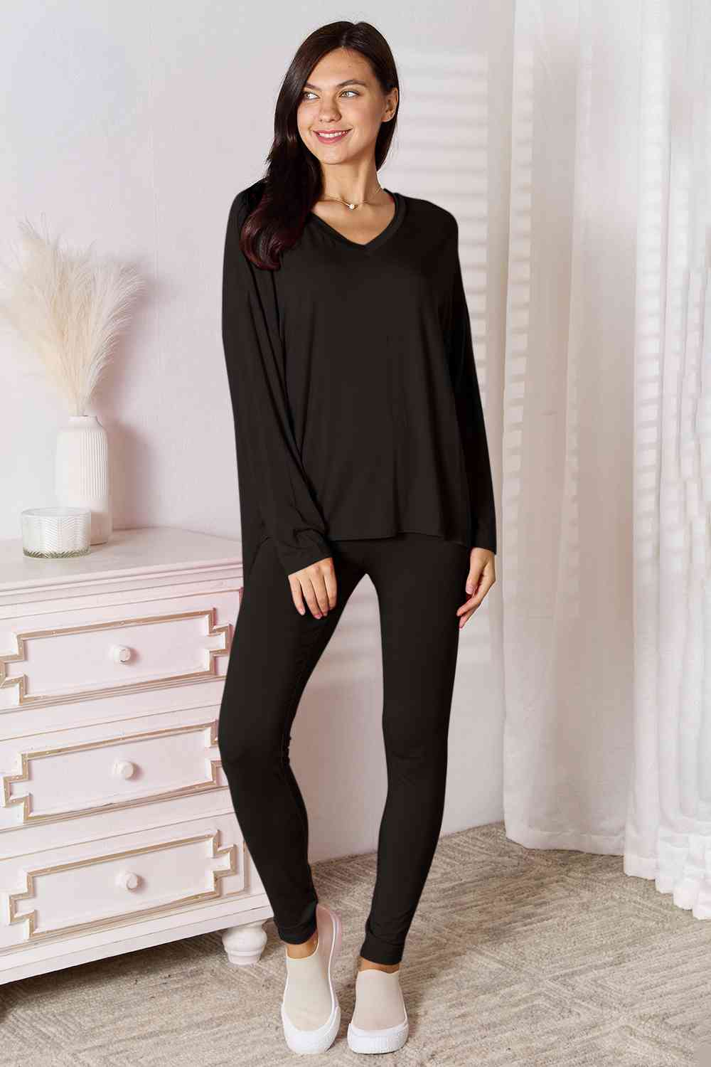 V-Neck Soft Rayon Lounge Set: Comfort & Style for All-Day Wear