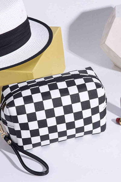 Chic PU Leather Makeup Bag for Elegant Beauty Storage