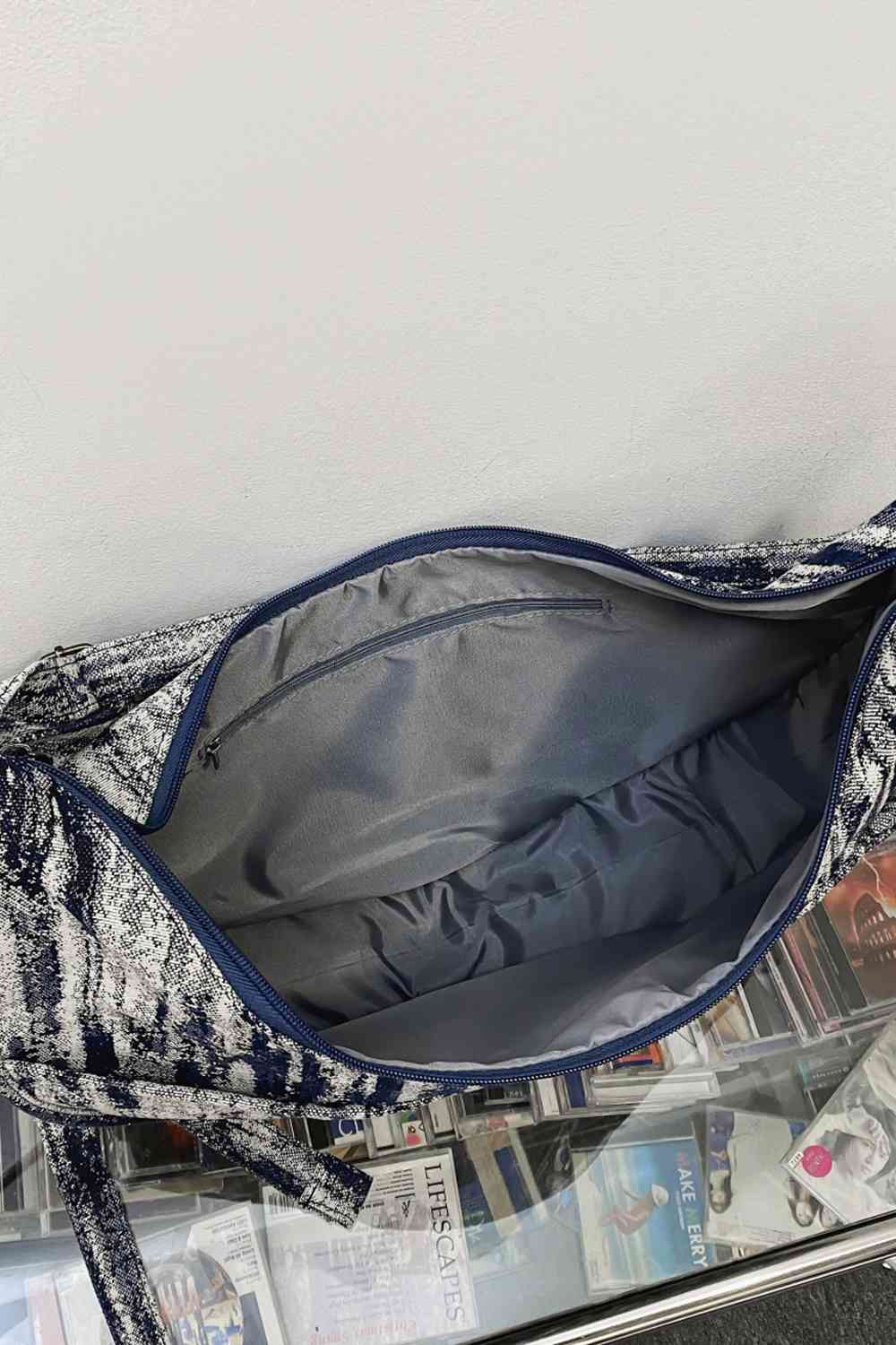 Stylish Canvas Sling Bag for Everyday Use and Travel