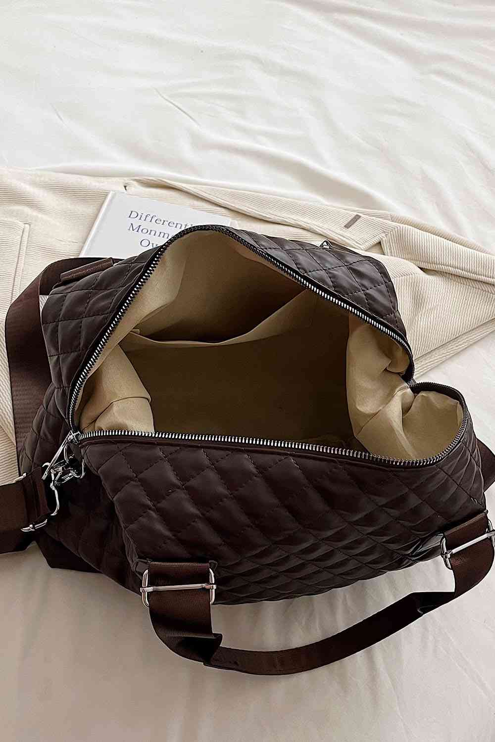 Stylish PU Leather Handbag for Modern Fashionistas