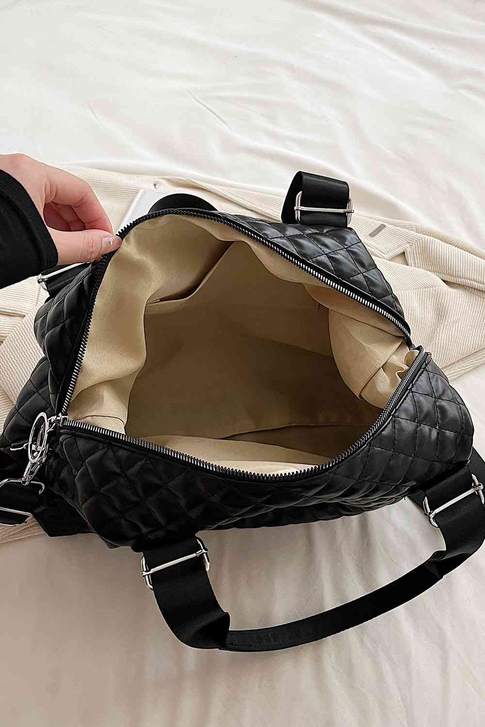 Stylish PU Leather Handbag for Modern Fashionistas